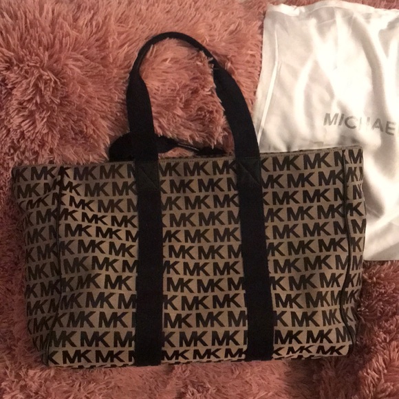 OMG HOW CUTE IS THIS!!! - Picture 4 of 4